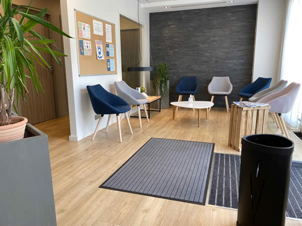 Salle d'attente Salle d'attente du cabinet paramédical Armorique à Rennes